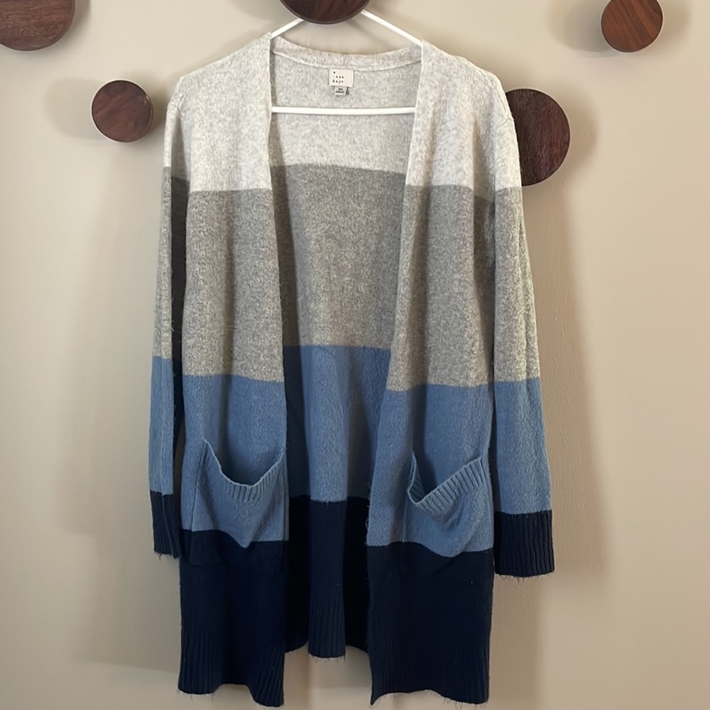 A New Day Colorblock Cardigan with Pockets